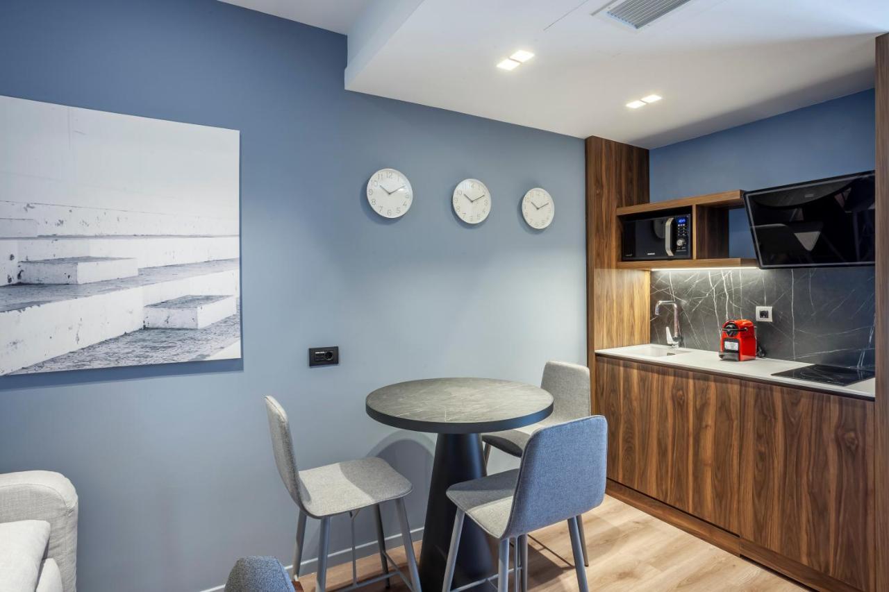 Katouni25 Luxury Suites Солун Екстериор снимка