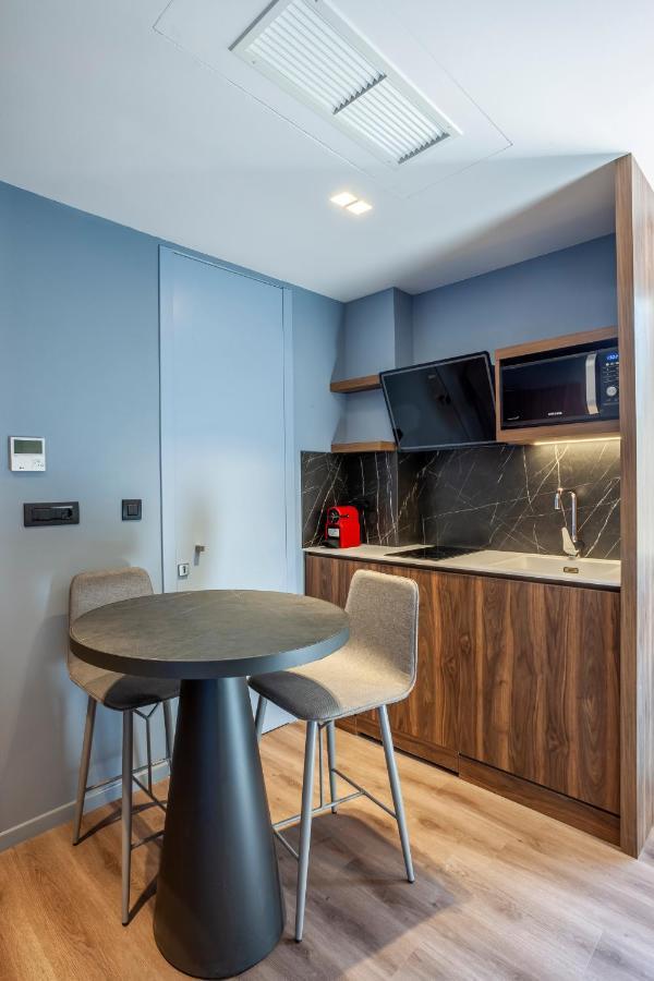 Katouni25 Luxury Suites Солун Екстериор снимка