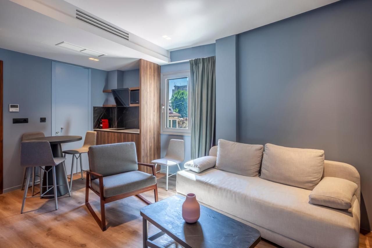 Katouni25 Luxury Suites Солун Екстериор снимка